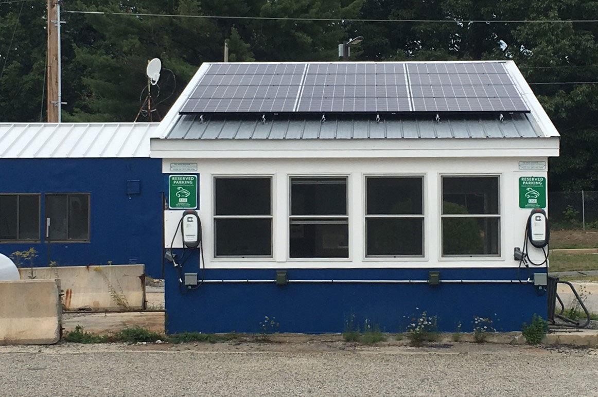 portland-me-solar-unebishopst.jpg