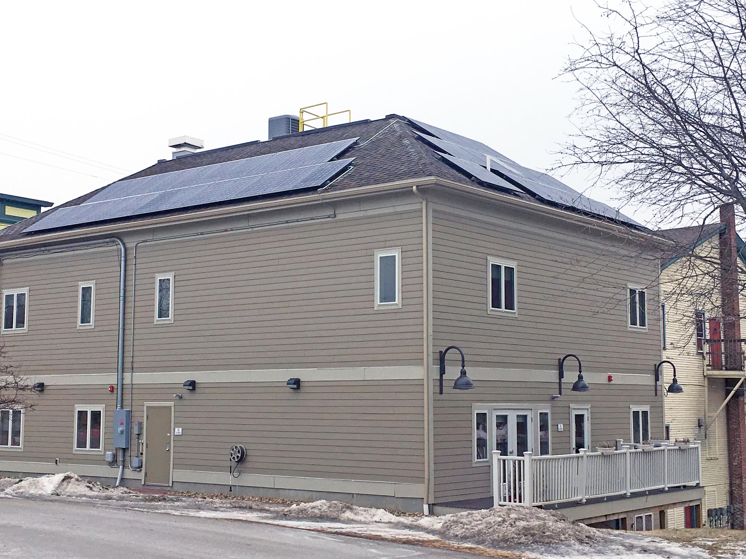 Regional Economic Development Center - Raymond, NH Solar Project - ReVision Energy